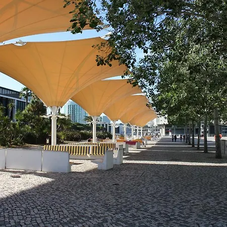 Parque Das Nacoes 4f Лиссабон