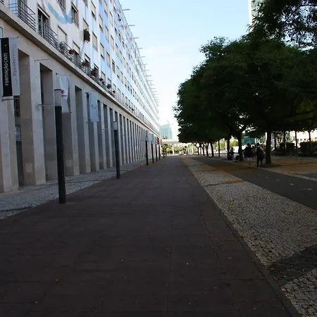 Apartamento Parque Das Nacoes 4f Lisbon